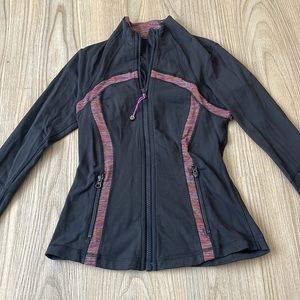 Lululemon jacket size 6